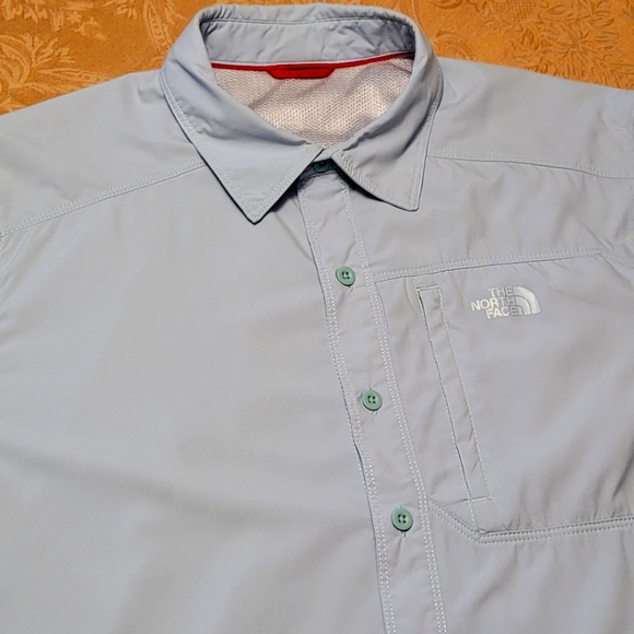 The north face pale blue,  men's short sleeves Casual Shirt ,  size Large - Picture 7 of 8